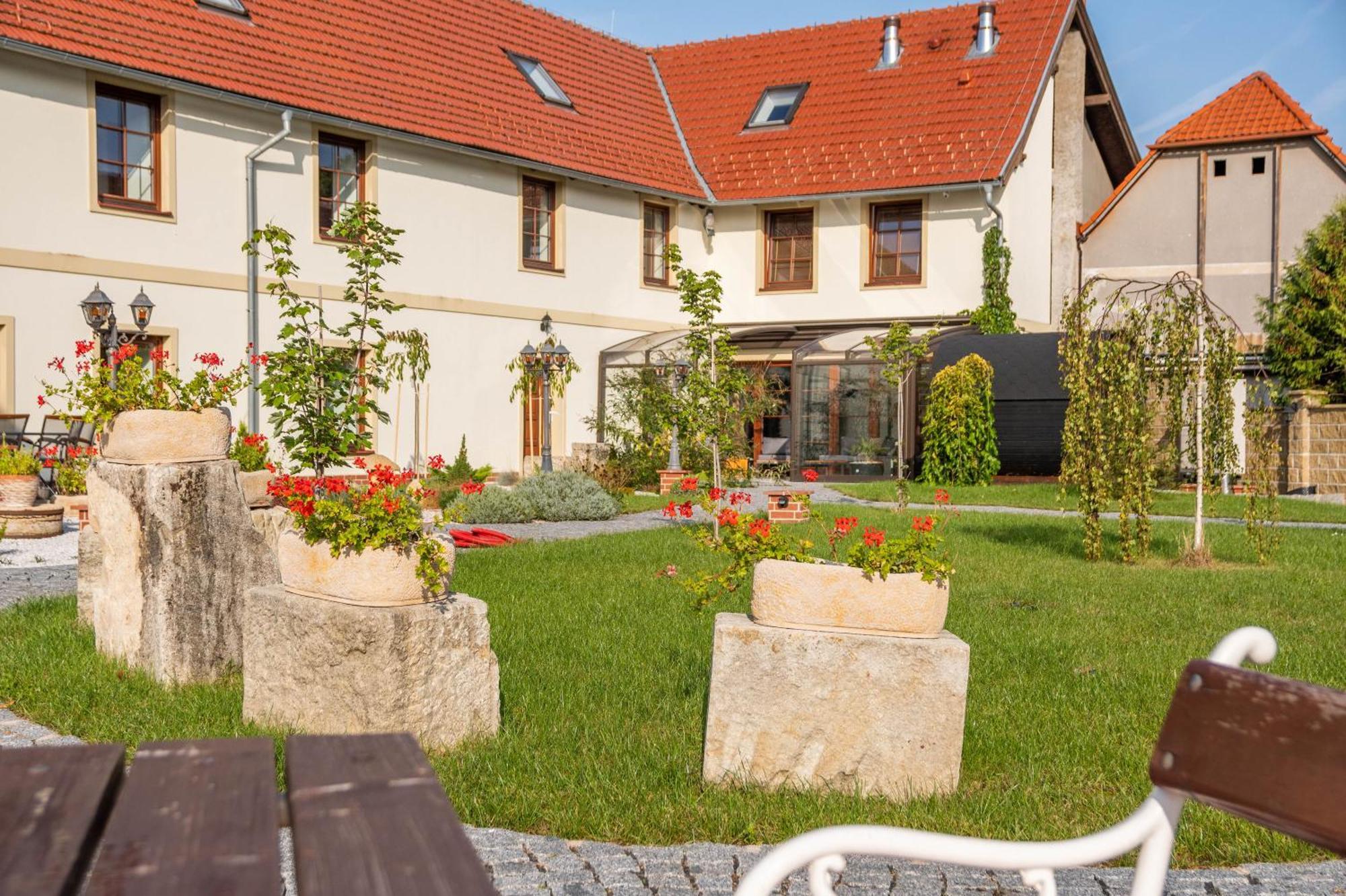 Kokorin Apartments Eksteriør bilde